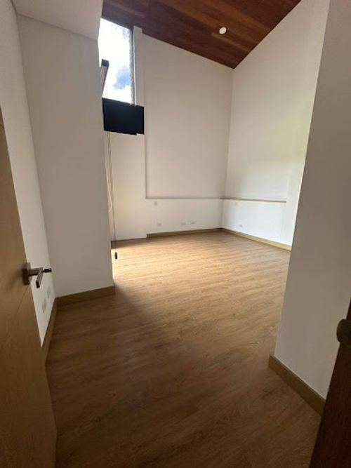 Apartamento de 2 alcobas en venta en Llano Grande, Rionegro, 127 m² · foto 20 de 24