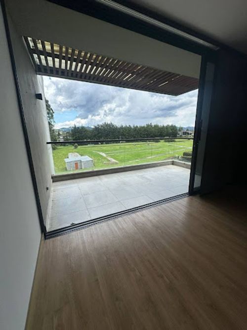 Apartamento de 2 alcobas en venta en Llano Grande, Rionegro, 127 m² · foto 24 de 24