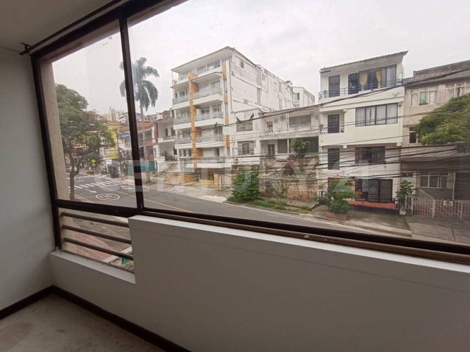 Apartamento de 1 alcoba en venta en San Fernando Viejo, Cali, 40 m² · foto 5 de 18