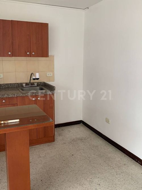 Apartamento de 1 alcoba en venta en San Fernando Viejo, Cali, 40 m² · foto 10 de 18