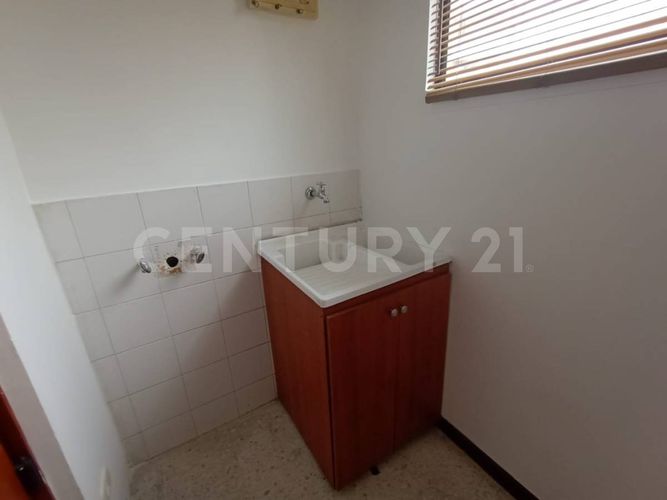 Apartamento de 1 alcoba en venta en San Fernando Viejo, Cali, 40 m² · foto 11 de 18