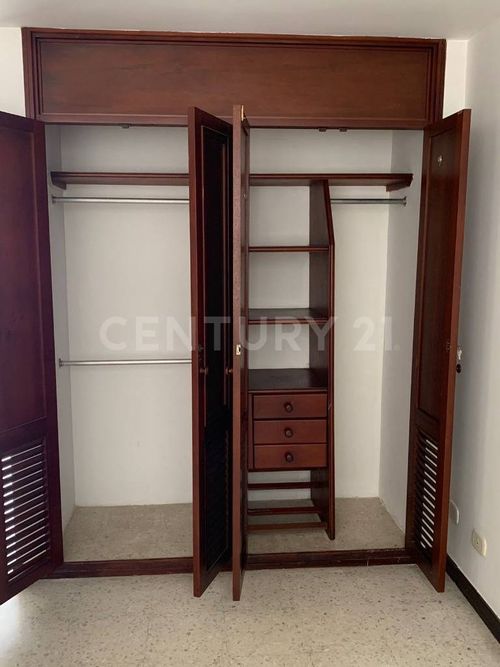 Apartamento de 1 alcoba en venta en San Fernando Viejo, Cali, 40 m² · foto 14 de 18