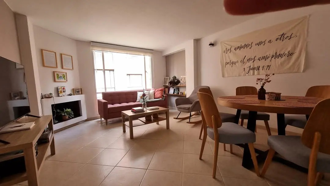 Apartamento en venta en Caobos Salazar, Bogotá · foto 2 de 9