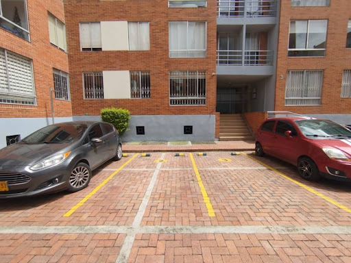 Apartamento en venta en Villas De Granada, Bogotá · foto 3 de 18