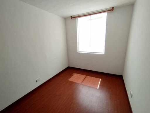 Apartamento en venta en Villas De Granada, Bogotá · foto 11 de 18
