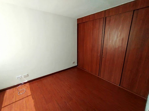 Apartamento en venta en Villas De Granada, Bogotá · foto 15 de 18