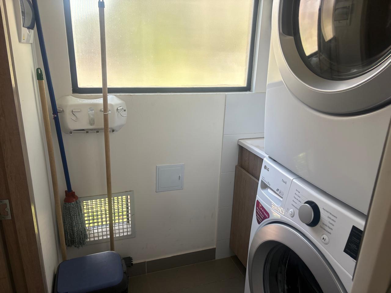 Apartamento en venta en Mazuren, Bogotá · foto 3 de 24