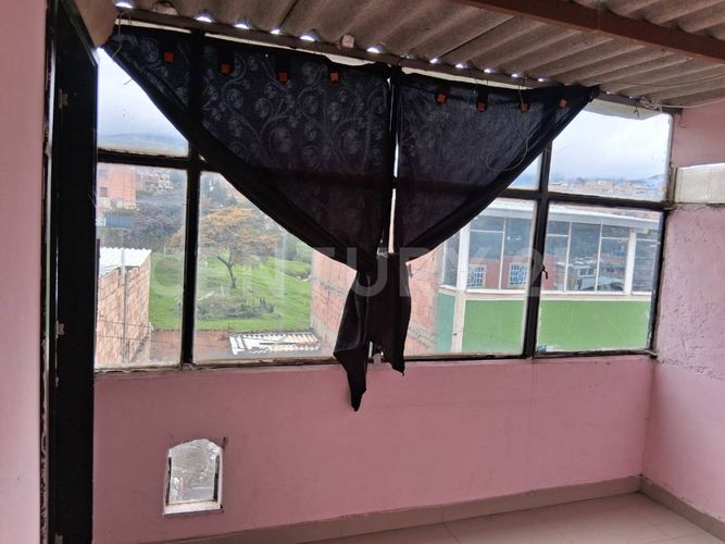 Casa en venta en El Virrey, Bogotá · foto 5 de 24