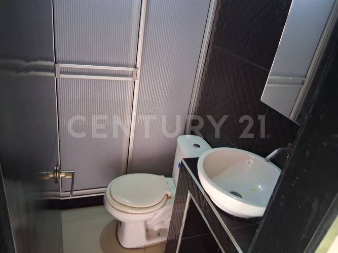 Casa en venta en El Virrey, Bogotá · foto 8 de 24
