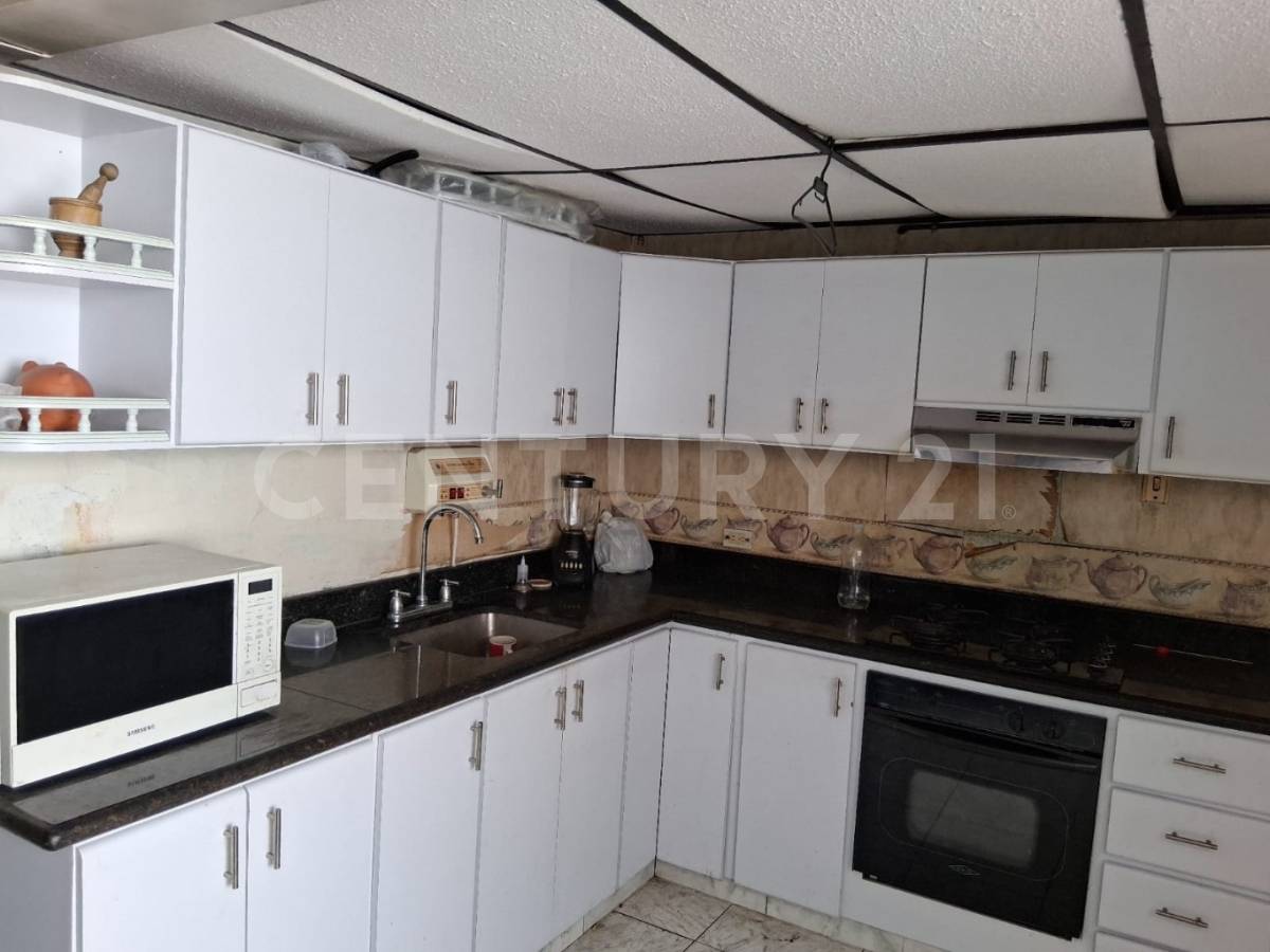 Casa en venta en Santa Isabel Sur, Bogotá · foto 6 de 14