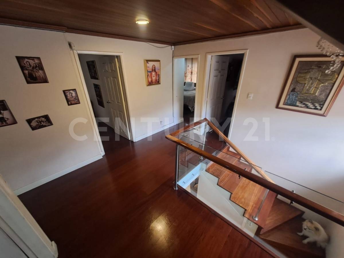 Casa en venta en Modelia, Bogotá · foto 2 de 19