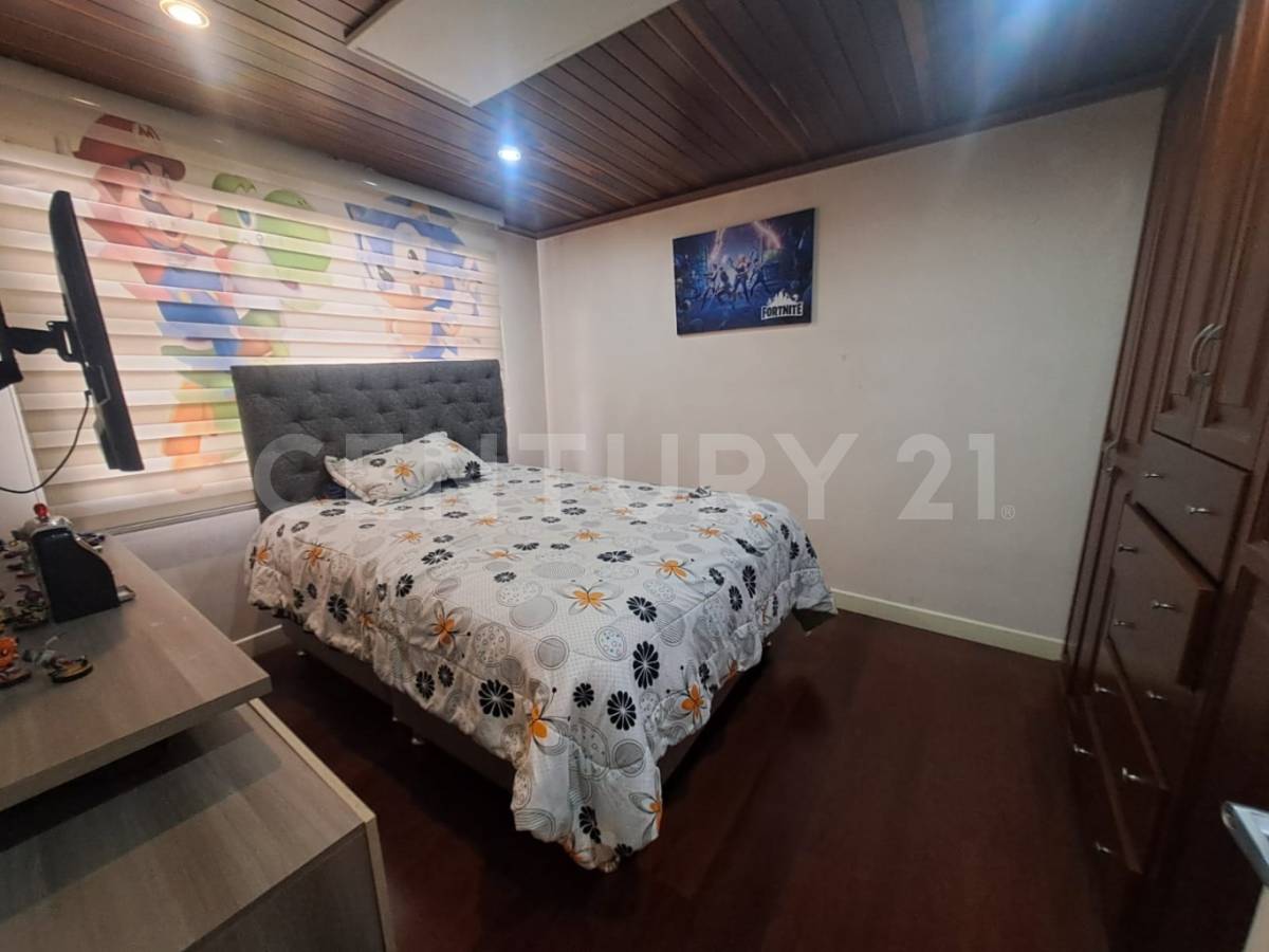 Casa en venta en Modelia, Bogotá · foto 7 de 19