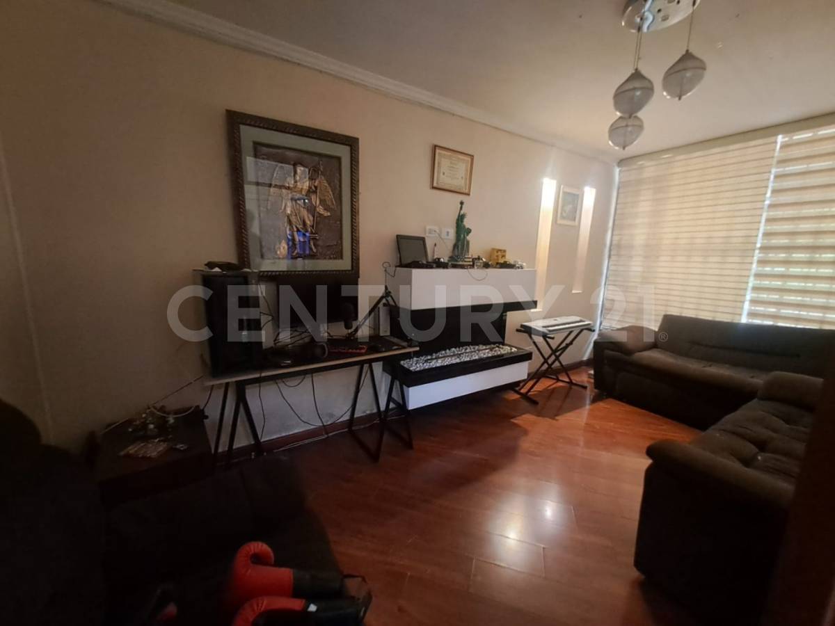 Casa en venta en Modelia, Bogotá · foto 8 de 19