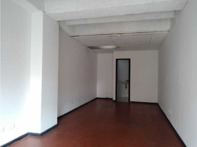 Local en arriendo en La Argentina, Manizales, 20 m² · foto 3 de 6