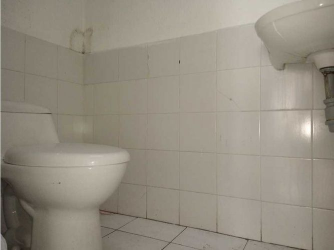 Local en arriendo en La Argentina, Manizales, 20 m² · foto 6 de 6