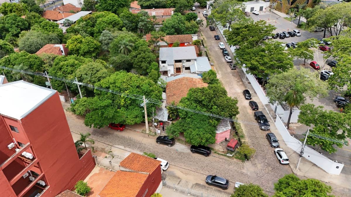 Vendo terreno en esquina barrio Mburucuyá - Asunción — foto 2