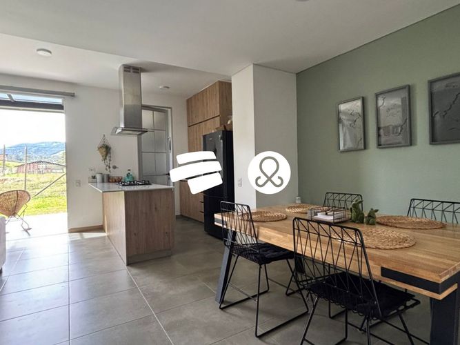Casa de 3 alcobas en venta en El Tambo, La Ceja, 129 m² · foto 5 de 13