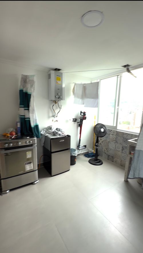 Apartamento de 3 alcobas en venta en Bellavista, Cali, 139 m² · foto 9 de 20