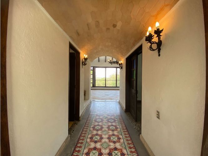 Casa de 4 alcobas en venta en Arroyohondo, Cali, 1600 m² · foto 4 de 24