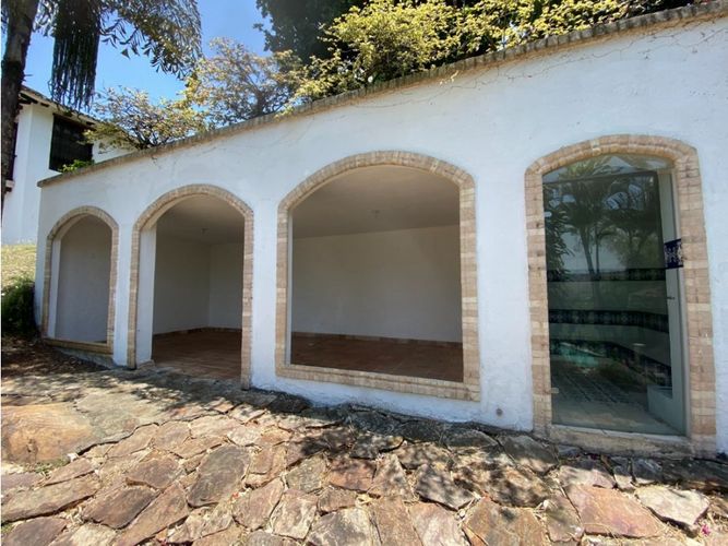 Casa de 4 alcobas en venta en Arroyohondo, Cali, 1600 m² · foto 17 de 24