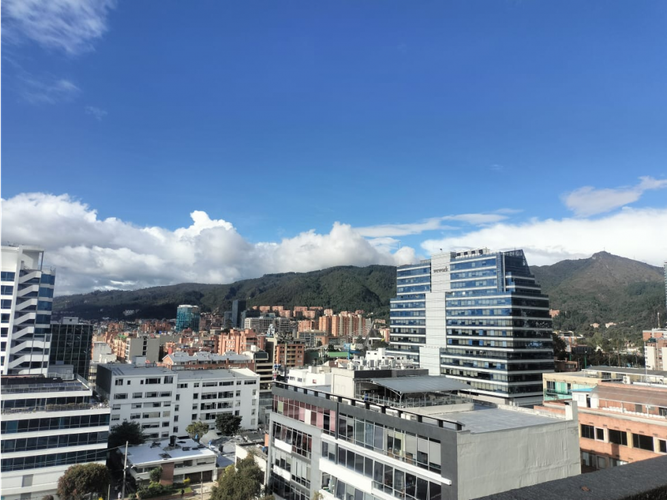 Apartaestudio en venta en Chicó Navarra, Bogotá, 24 m² · foto 10 de 20