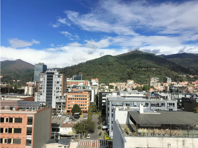 Apartaestudio en venta en Chicó Navarra, Bogotá, 24 m² · foto 11 de 20