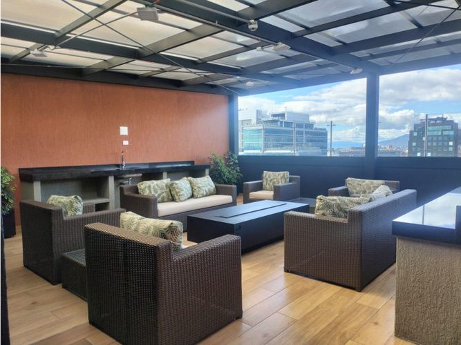 Apartaestudio en venta en Chicó Navarra, Bogotá, 24 m² · foto 13 de 20