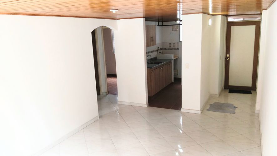 Apartamento de 2 alcobas en venta en Verbenal San Antonio, Bogotá, 54 m² · foto 2 de 18