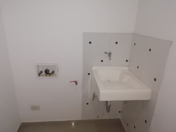 Apartaestudio en arriendo en Ciudad Jardin, Barranquilla, 52 m² · foto 4 de 11