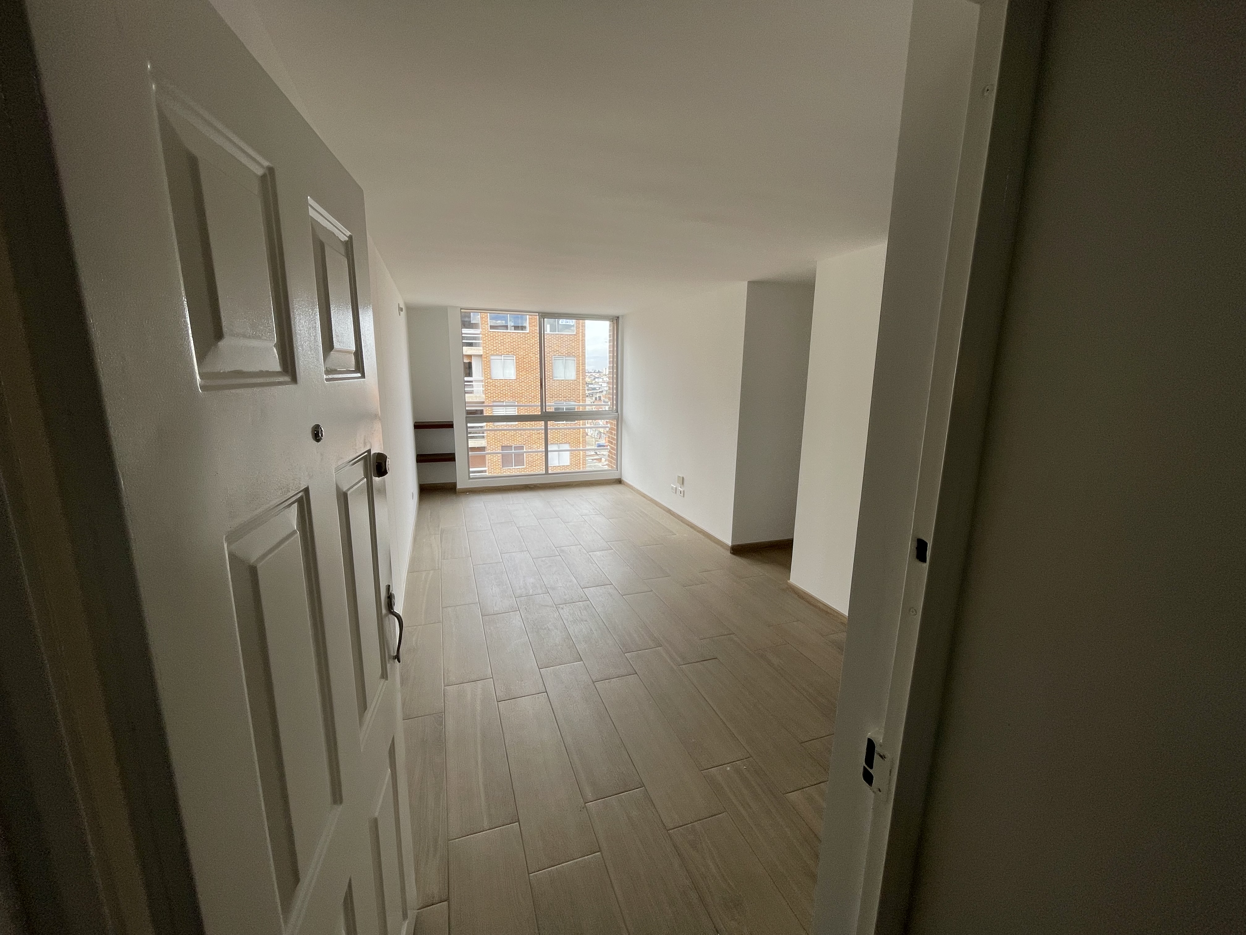 Apartamento en venta en Engativá, Bogotá · foto 2 de 20