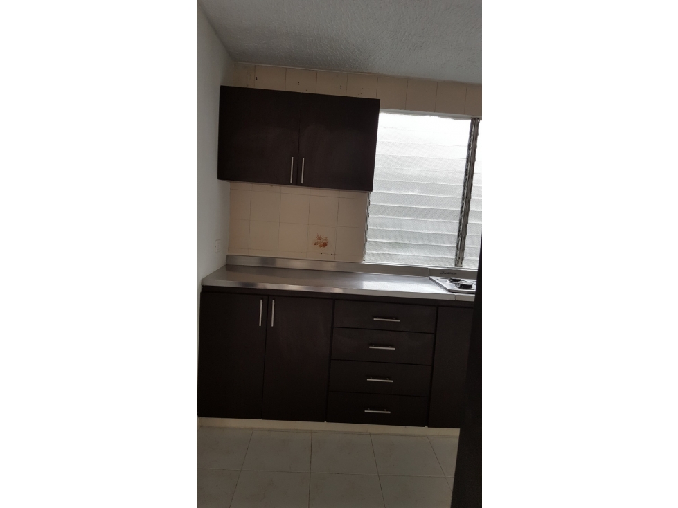 Apartamento en venta en Ciudad Los Alamos, Cali · foto 4 de 12