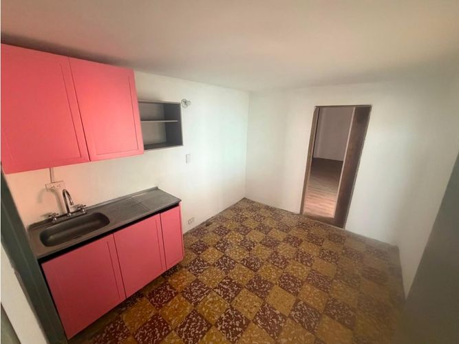 Bodega en arriendo en Vía Las Palmas, Medellín, 150 m² · foto 8 de 10