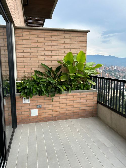 Apartamento de 2 alcobas en arriendo en Media Luna, Medellín, 94 m² · foto 16 de 20