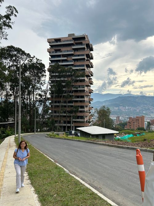 Apartamento de 2 alcobas en arriendo en Media Luna, Medellín, 94 m² · foto 19 de 20