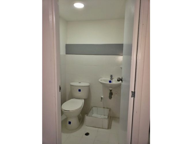 Bodega en arriendo en El Progreso, Itagüí, 180 m² · foto 9 de 9