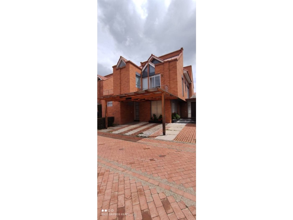 Casa en venta en La Estrella, Chía · foto 2 de 14