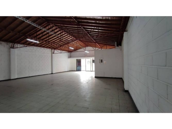 Bodega en arriendo en San Fernando, Itagüí, 290 m² · foto 5 de 7