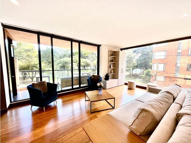 Apartamento de 3 alcobas en venta en El Virrey, Bogotá, 280 m² · foto 6 de 18