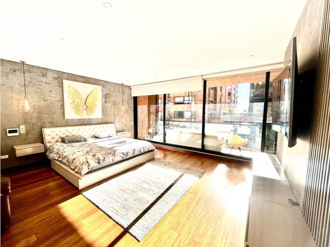 Apartamento de 3 alcobas en venta en El Virrey, Bogotá, 280 m² · foto 12 de 18