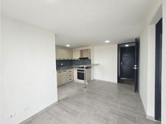 Apartamento de 2 alcobas en venta en Santa Ana, Rionegro, 44 m² · foto 2 de 23