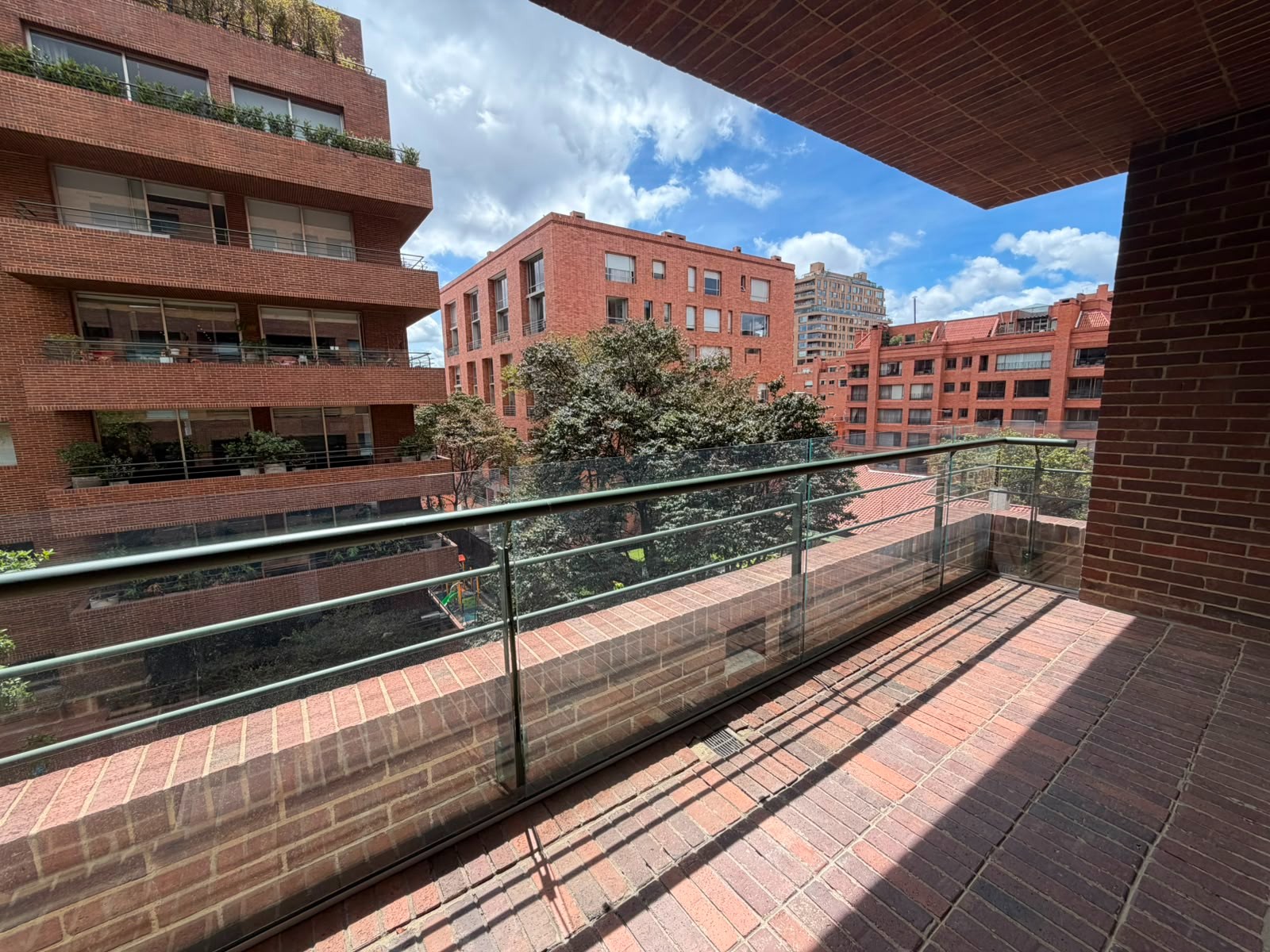 Apartamento en Arriendo en Chicó Reservado, Bogotá