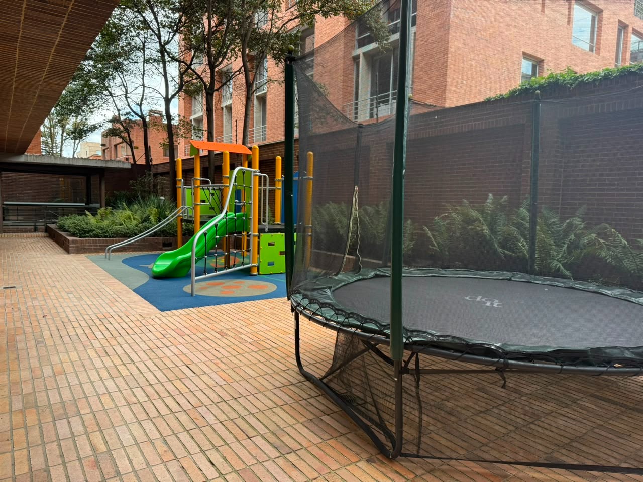 Apartamento en Arriendo en Chicó Reservado, Bogotá