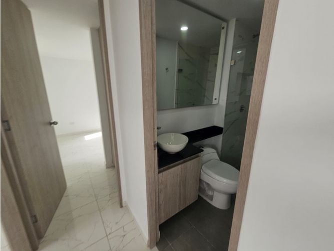 Apartamento de 2 alcobas en venta en Cuatro Esquinas, Rionegro, 51 m² · foto 10 de 24
