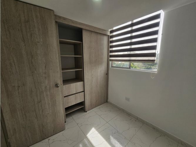 Apartamento de 2 alcobas en venta en Cuatro Esquinas, Rionegro, 51 m² · foto 13 de 24