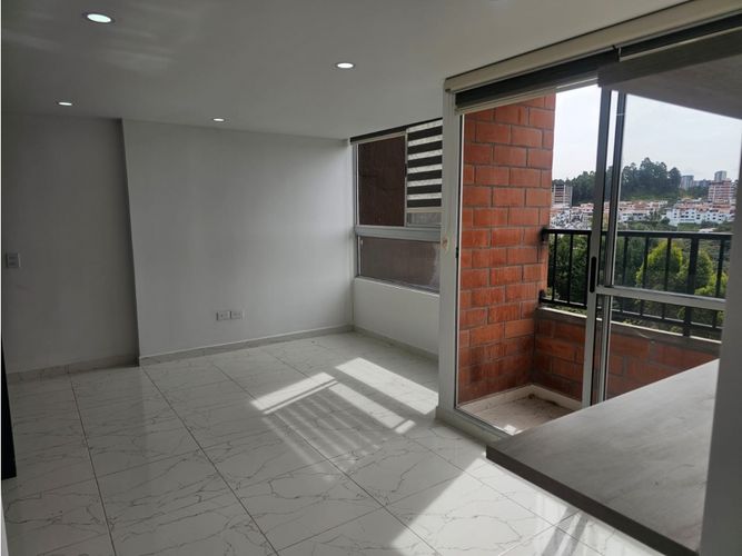 Apartamento de 2 alcobas en venta en Cuatro Esquinas, Rionegro, 51 m² · foto 21 de 24