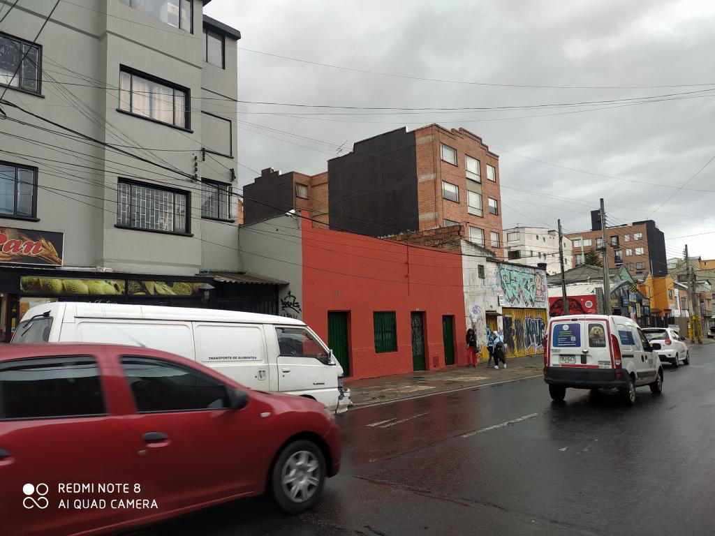 Casa en venta en Galerias, Bogotá · foto 2 de 8
