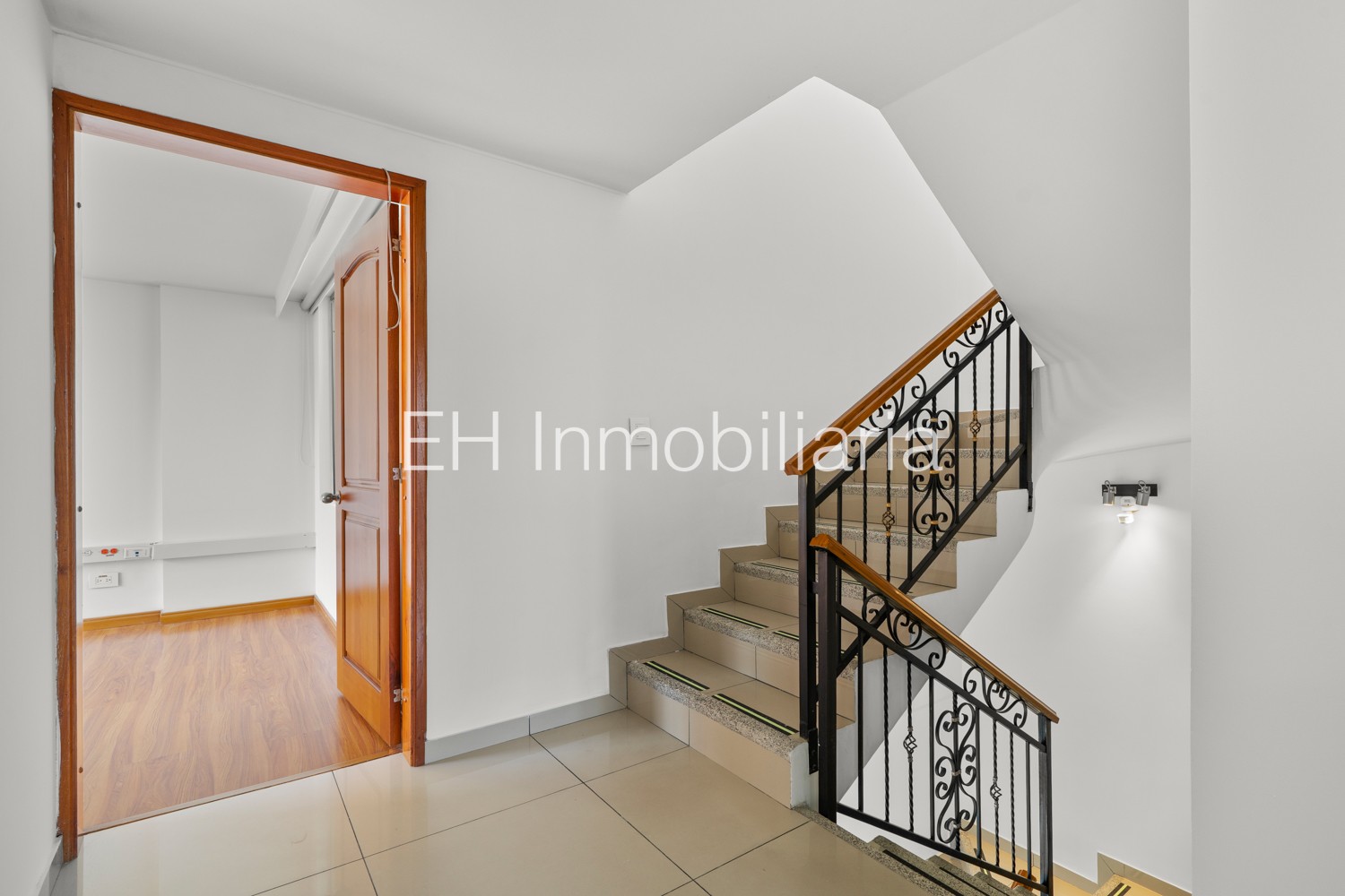 Casa en venta en Las Villas, Bogotá · foto 6 de 15