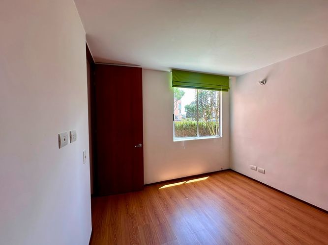Apartamento de 3 alcobas en venta en San Nicolas, Madrid, 76 m² · foto 6 de 19