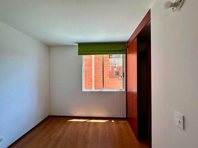 Apartamento de 3 alcobas en venta en San Nicolas, Madrid, 76 m² · foto 8 de 19