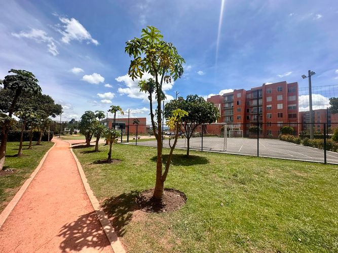 Apartamento de 3 alcobas en venta en San Nicolas, Madrid, 76 m² · foto 19 de 19